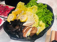 -潮界(虹桥新天地店)