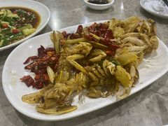 -四川小胡子海鲜(丁村万人海鲜广场店)