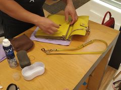 -爱革·奢品·鞋包·衣物·家居(金桥国际商业广场店)