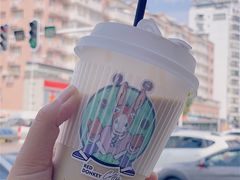 -red donkey coffee