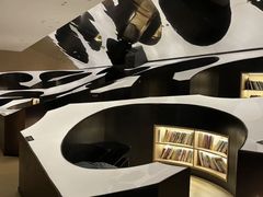 -涨巢·潮玩水疗局