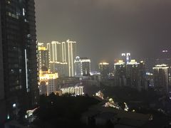 -日月光中心广场