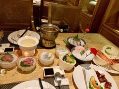 -雍和会海鲜姿造自助(湖东路店)