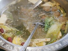 -乡土黄·鲜牛肉火锅·小龙虾(兴业街店)