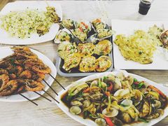 -覃记海鲜美食餐厅