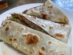 -溢心园香河肉饼总店