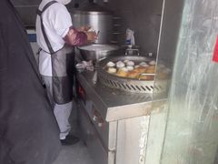 -钱记包子糕团