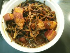 干豆角烧肉-姑苏鸿昌兴大食堂(中山北路店)