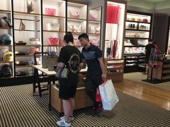 -COACH蔻驰(百联奥特莱斯广场店)