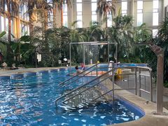 -中家鑫园温泉酒店鑫悦汤泉