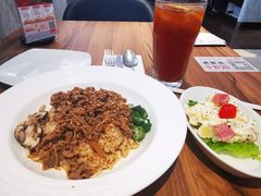 -必胜客(WOW中心城店)