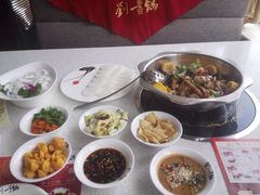 刘一锅筋头巴脑一锅香(三墙路店)-刘一锅筋头巴脑(新民街店)