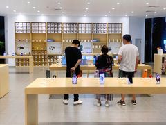 -华为授权体验店(中山公园来福士)