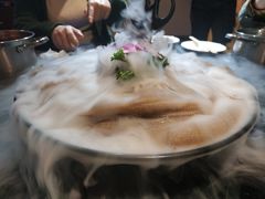 -唯爱KTV聚会餐厅(仙林东城汇店)