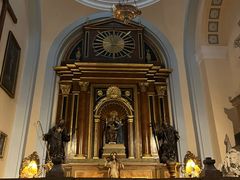 -皮拉尔圣母圣殿主教座堂