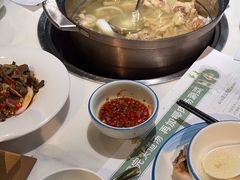 -三个椰子·现砍椰子鸡(金源CBD店)