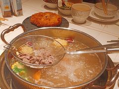 -牛人日志·鲜牛肉骨汤火锅(万科里瑧店)