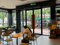 -星巴克(美丽华花园店)