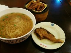 -朱鸿兴面馆(镇湖店)