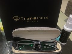 -Trend1881视光·蔡司视觉(领展广场店)