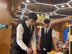 -乡村馕坑肉·烧烤·新疆菜·本地人更爱吃(阿勒泰首店)