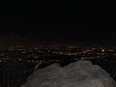 -鬼笑石后山停车场