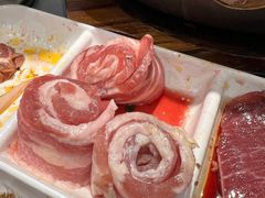 -山焱·炭火自助烤肉(周浦万达店)