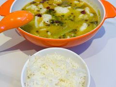 -小六鱼你.下饭酸菜鱼(益田假日广场店)