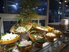 -蓝钻·国际美食海鲜自助百汇(西直门店)