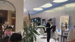 -PE SALON
