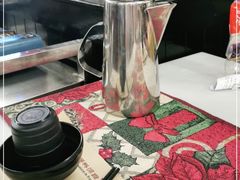 -刘姐啤酒鱼民族演艺餐厅(西街总店)