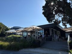 -Takapuna Beach Cafe