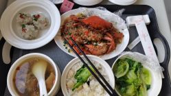 -爱月坊产后护理中心(万达店)