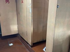 -玉泉威虎山森林公园