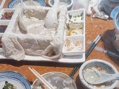 -95号酱骨·一块豆腐(展春园西路店)