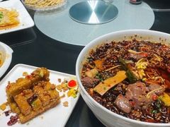 -铜锣湾·有麝自然香(渝北财富中心店)