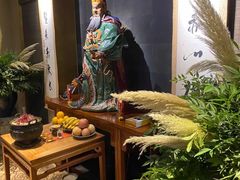 -新荣记(南京西路店)