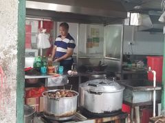 自助取餐区-老火车站牛肉粉