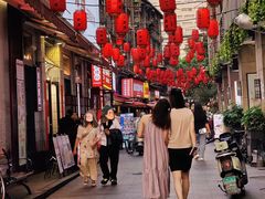 -靓虾二哥长沙地标小龙虾(五一广场店)