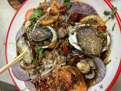 -老东镇啤酒屋海鲜加工·蒸汽海鲜·海鲜烧烤(台东店)