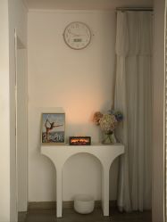 -闺蜜瑜伽·普拉提女性塑形馆