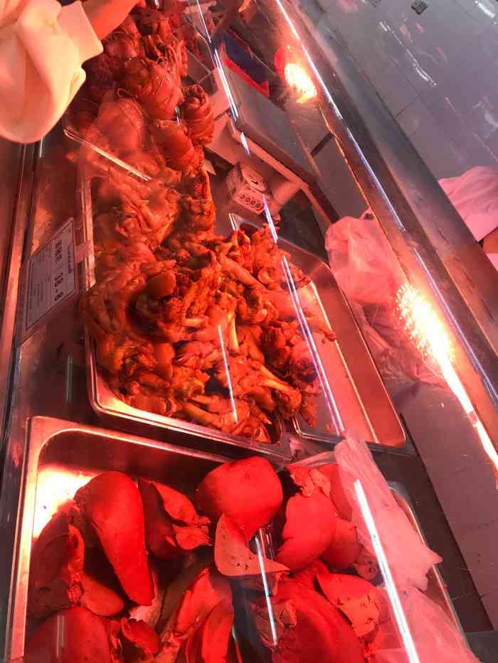 上海信利熏腊店(站前总店)