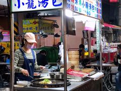 -六合夜市