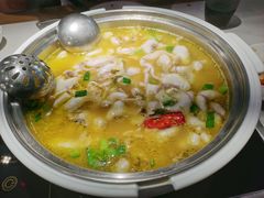 -严厨老坛酸菜鱼(吴江万宝店)