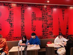 大堂-麦当劳(深圳北站高铁店)