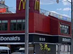 -麦当劳(健德桥得来速店)