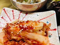 -山川小町·极番烧肉(新地假日广场店)