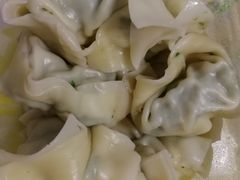 荠菜肉馄饨-顶巧鸡汤馄饨(虹口总店)