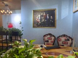 -芒果树国际儿童摄影(月亮河店)