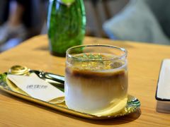 -ZING COFFEE 镜咖啡